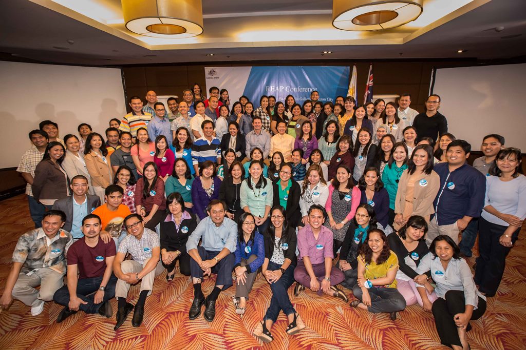 In photo:  The 96 Filipino scholars who recently returned to the Philippines from Australia 